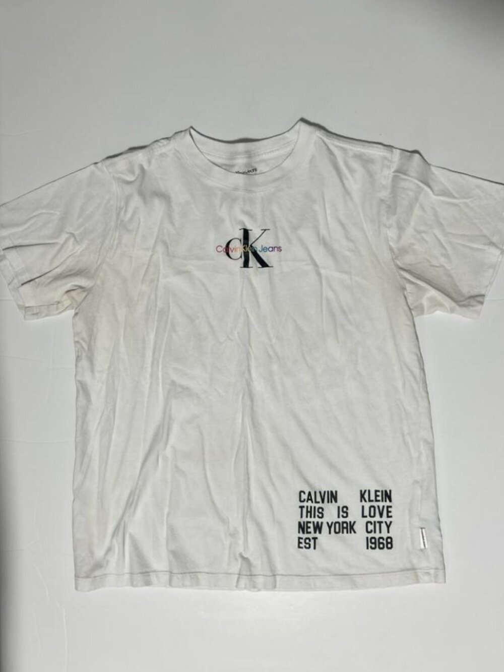 Calvin Klein Jeans This Is Love Pride T-Shirt Men’s M White Rainbow Logo